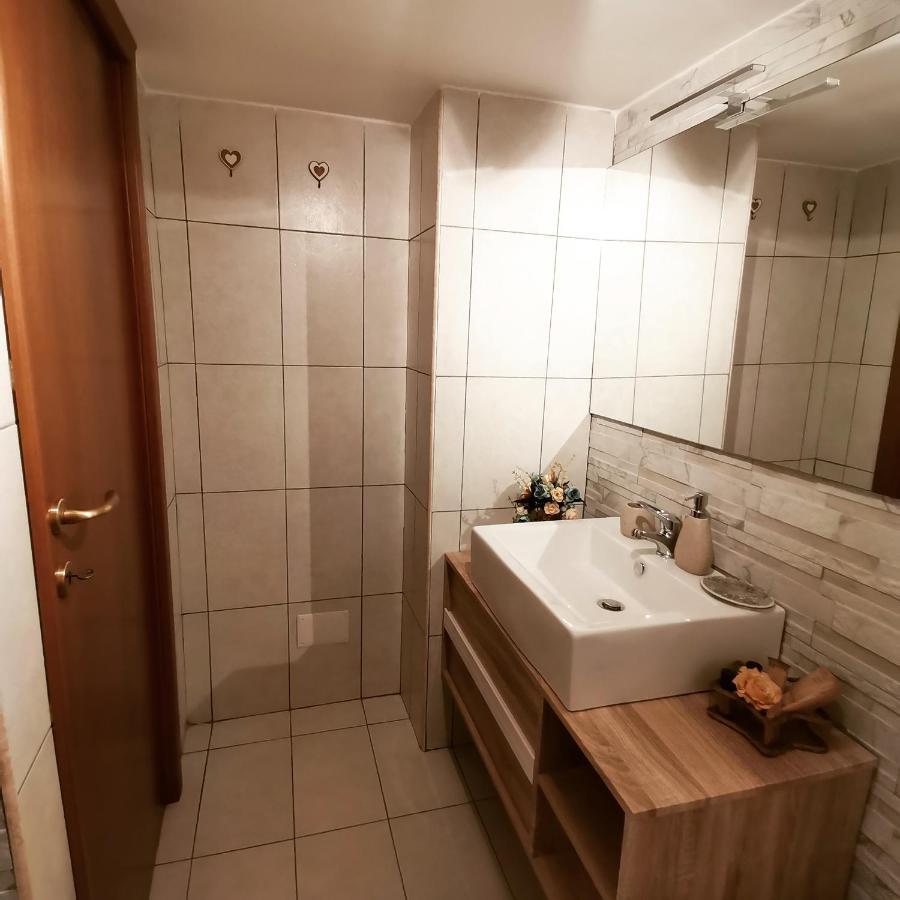 Dale Rooms Napoli Bagian luar foto