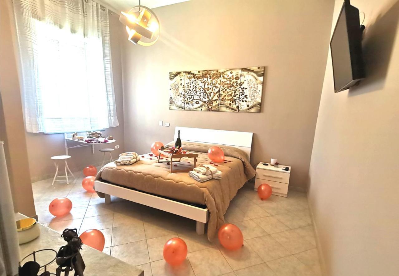 Dale Rooms Napoli Bagian luar foto